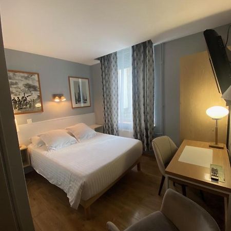 Hotel Le Pelican Charleville-Mézières Kültér fotó