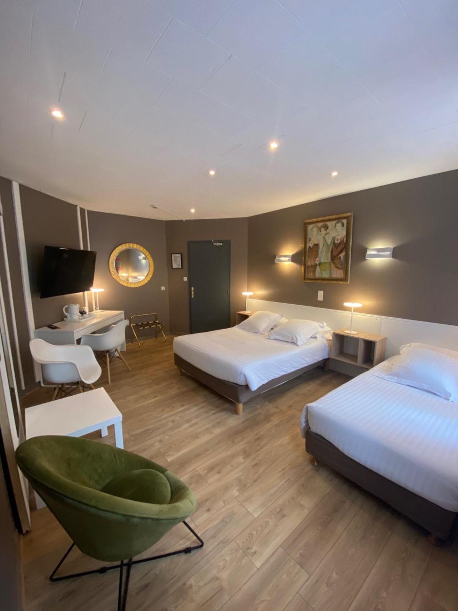 Hotel Le Pelican Charleville-Mézières Kültér fotó
