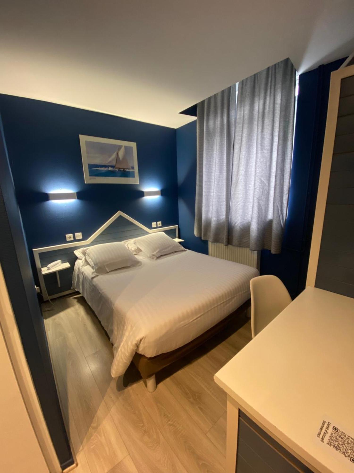 Hotel Le Pelican Charleville-Mézières Kültér fotó