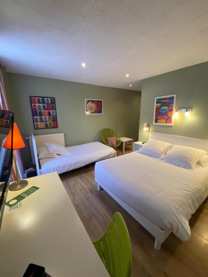 Hotel Le Pelican Charleville-Mézières Kültér fotó
