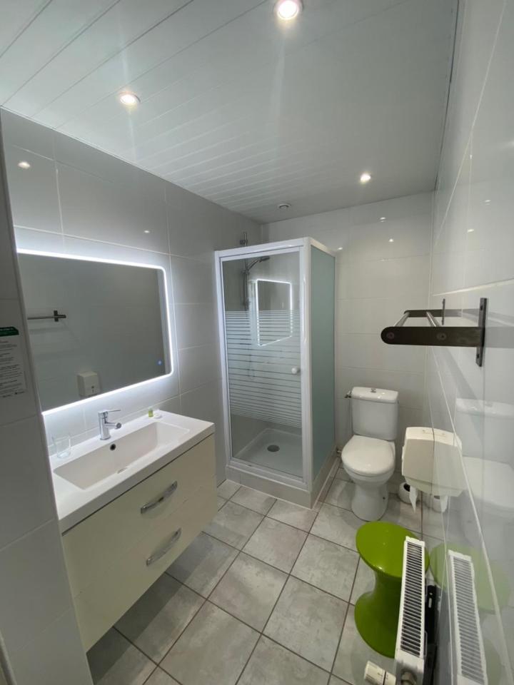Hotel Le Pelican Charleville-Mézières Kültér fotó